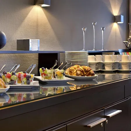 Intercityhotel 4* Munich