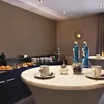 Intercityhotel 4*