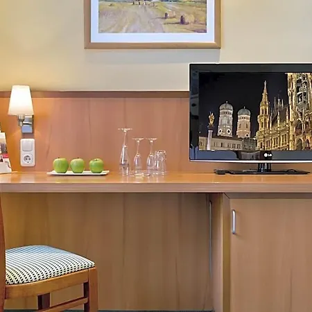 Intercityhotel 4* München