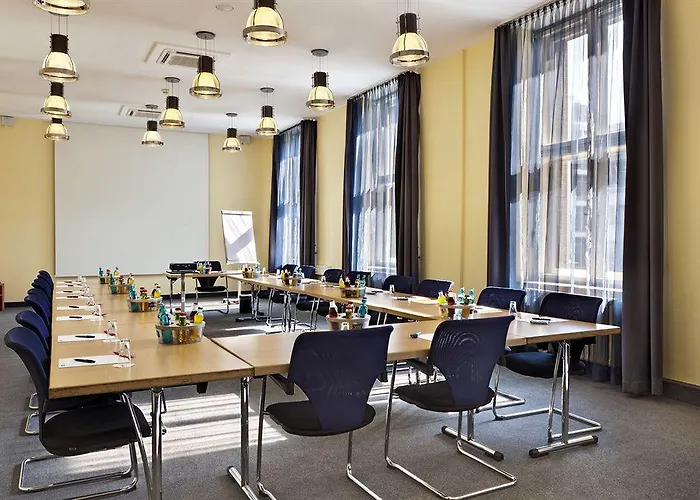 Szálloda Intercityhotel München