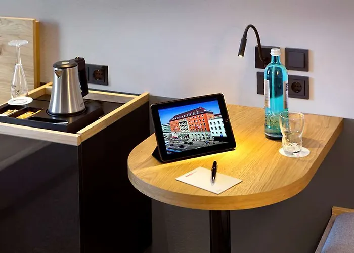 Intercityhotel Hotel