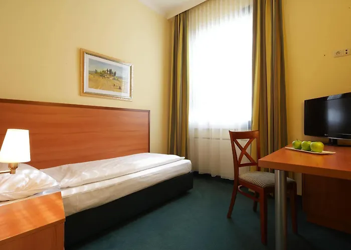 Intercityhotel Hotel 4*