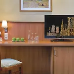 Hotel Intercityhotel 4*