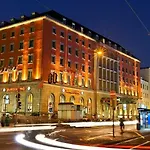 Intercityhotel 4*