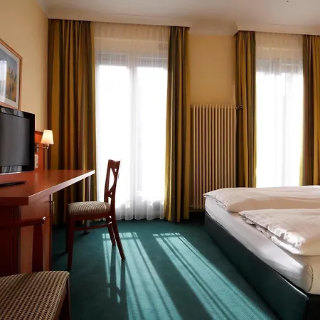 Intercityhotel Szálloda